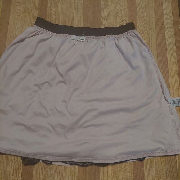 Womans 3 Layer Lace Skirt Size Small - Picture 7 of 12